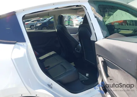 2022 Tesla Model Y Long Range Dual Motor All-Wheel Drive из США, поврежденный, VIN 7SAYGDEE5NF462205